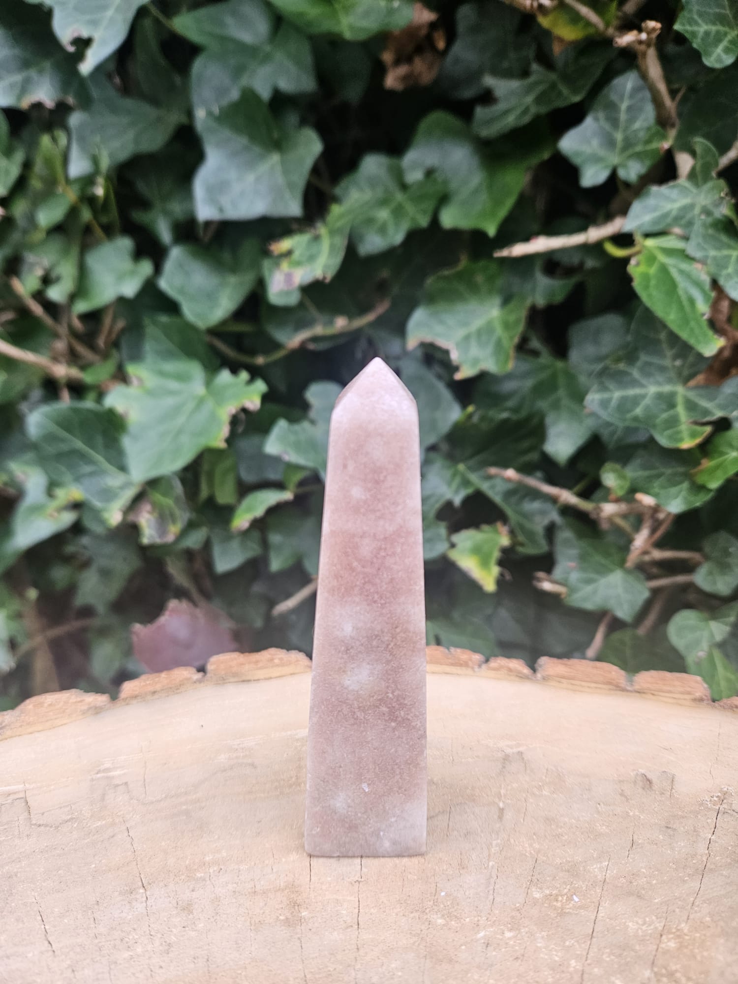 Roze amethist obelisk 00272