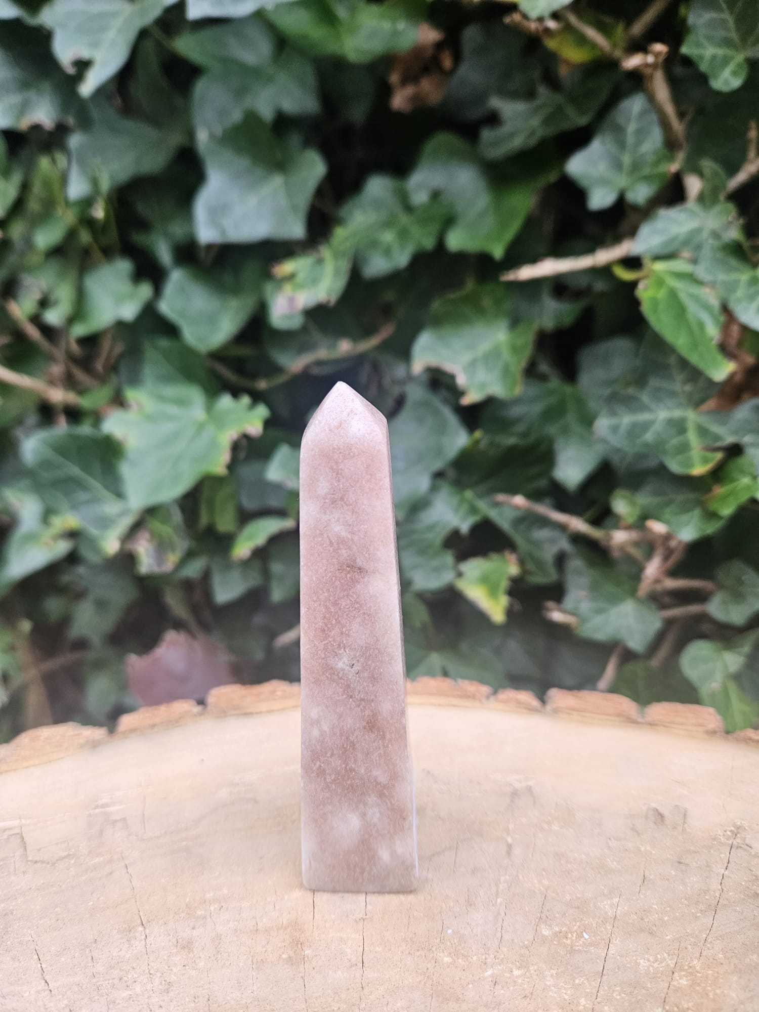 Roze amethist obelisk 00272